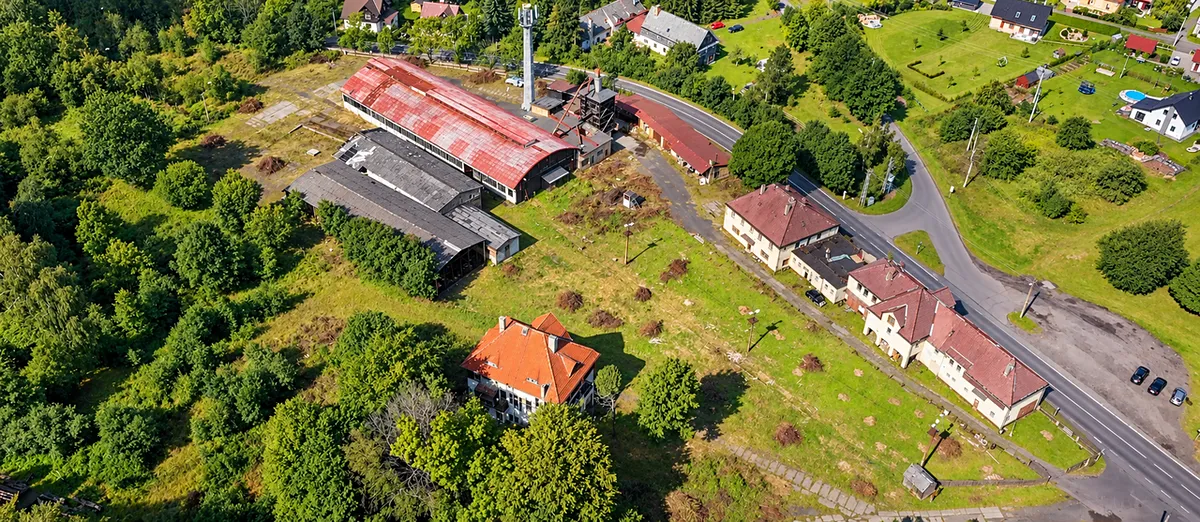 Prodej výrobní haly, prostoru 1000 m²